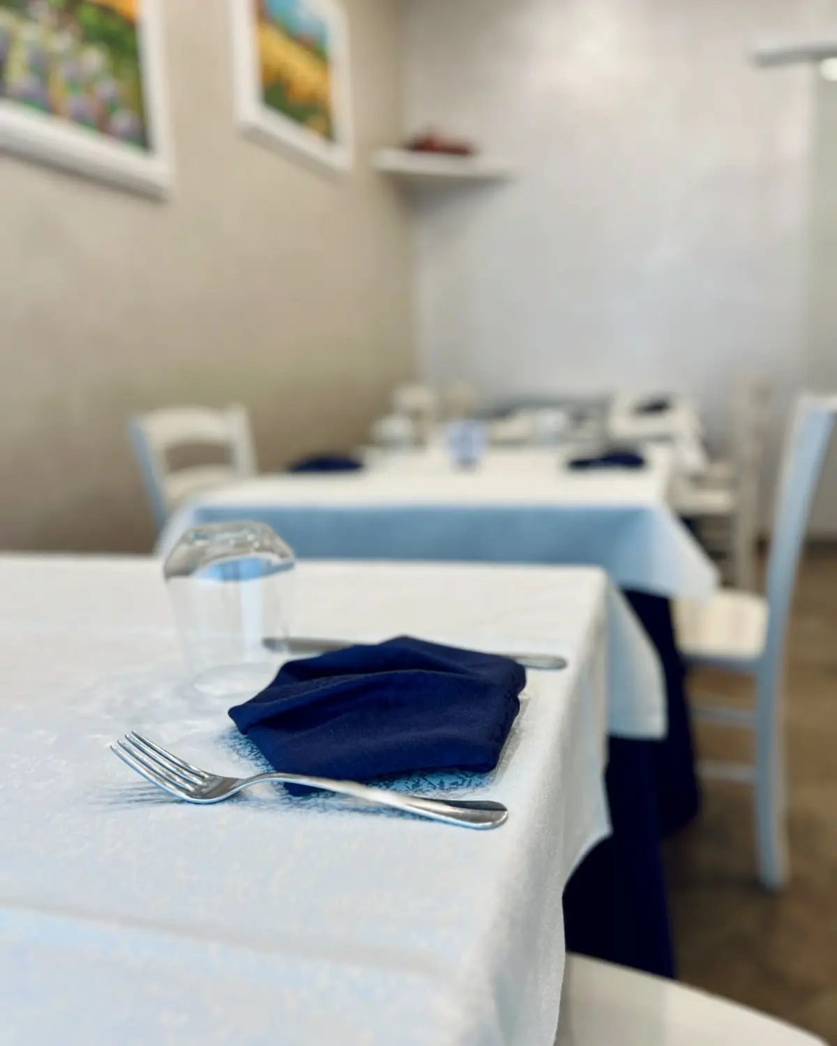 The interior of the Cristal Pizzeria Ristorante